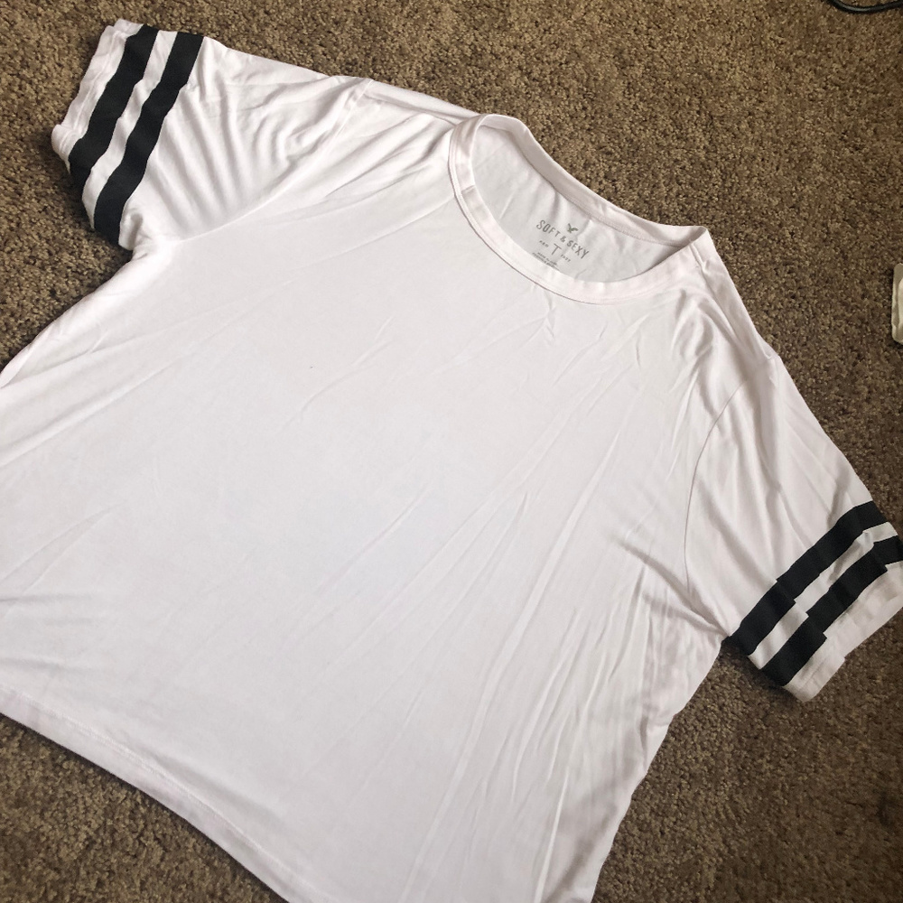 American Eagle soft crop top
